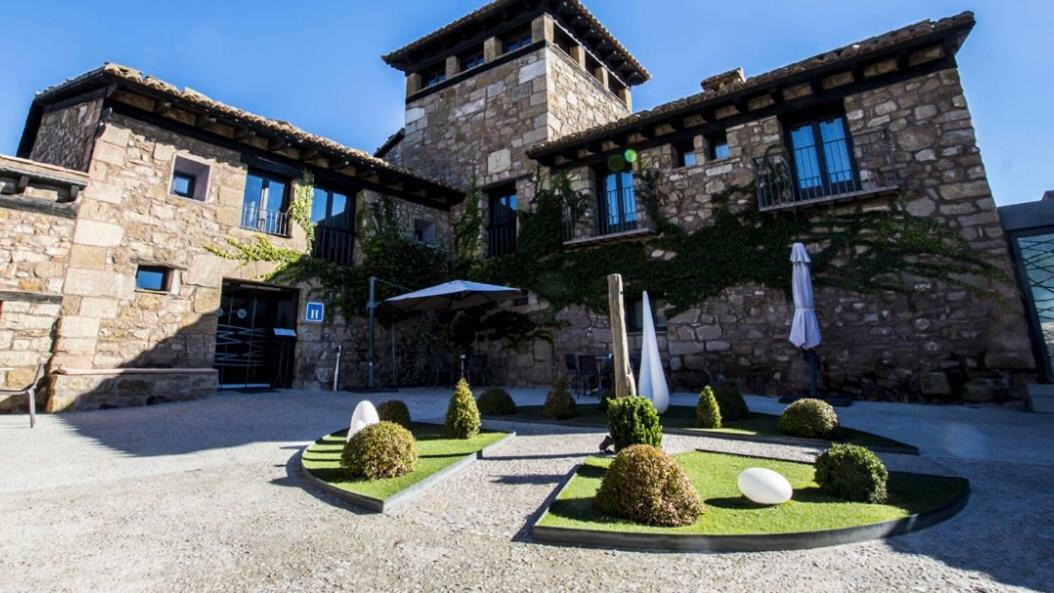 Hotel Restaurante Masia La Torre مورا دي روبيلوس المظهر الخارجي الصورة